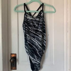 TYR One-Piece Suit size 38 (L)